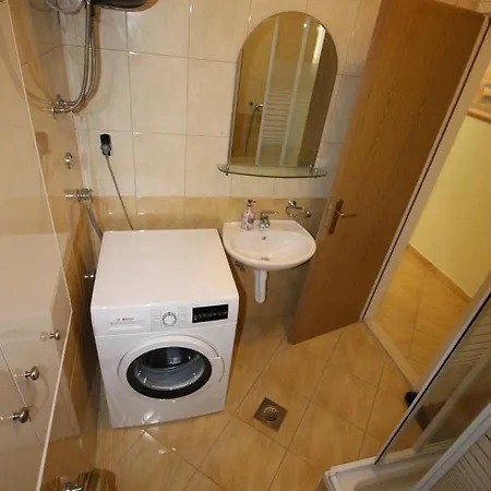 Beachfront Deluxe Apartament