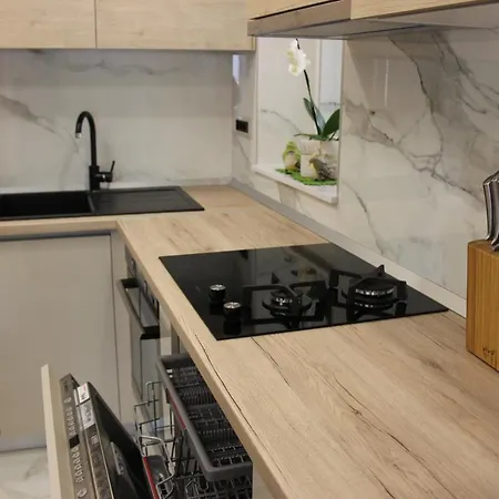 Apartament Beachfront Deluxe *