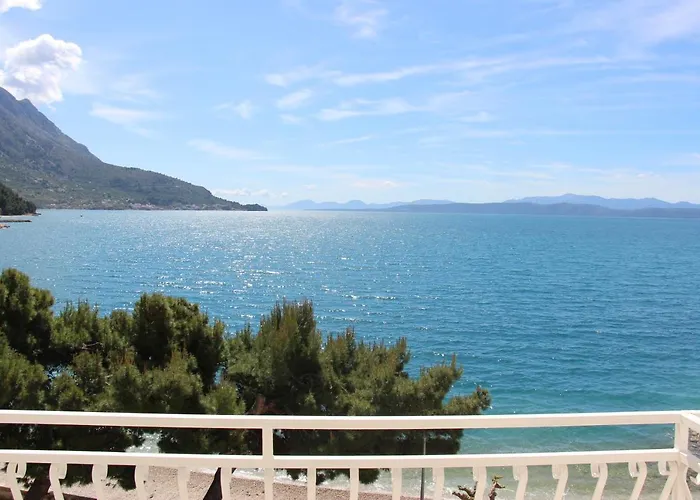 Beachfront Deluxe * Podgora (Split-Dalmatia)