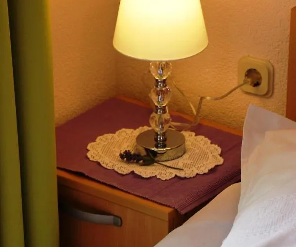 Beachfront Deluxe Podgora (Split-Dalmatia)