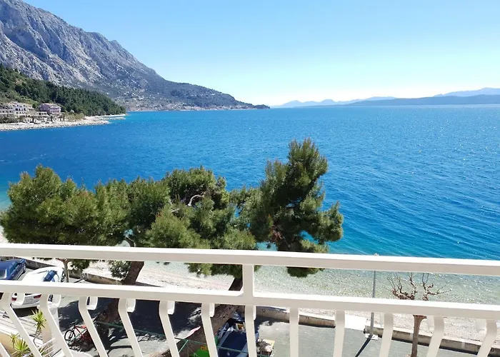 Beachfront Deluxe Appartamento *