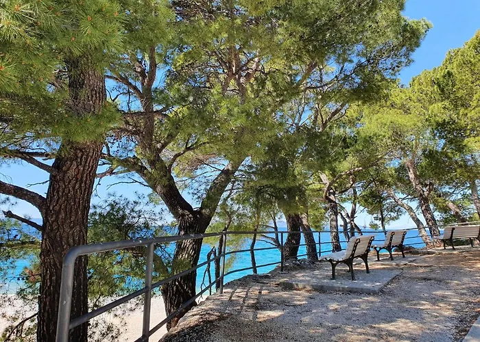 Beachfront Deluxe Podgora (Split-Dalmatia)