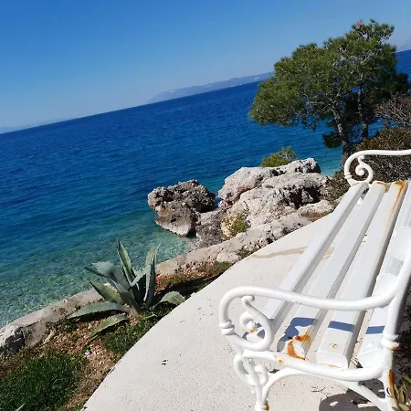 Beachfront Deluxe Lägenhet Podgora (Split-Dalmatia)